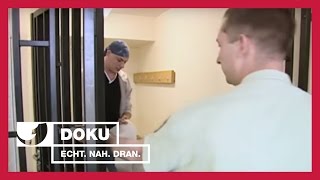 Erste Tage im Knast  Experience  Die Reportage  kabel eins Doku [upl. by Acitel]